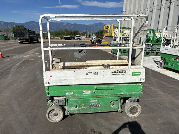2016 JLG 1930ES