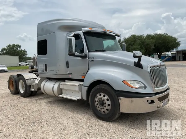 2019 International LT625