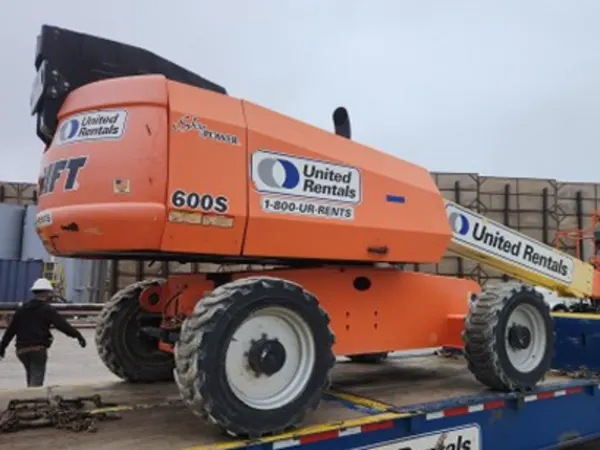 2016 JLG 600S