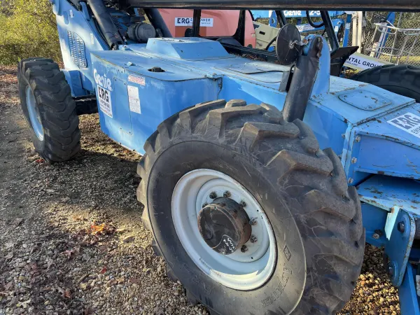 2015 Genie GTH-1056