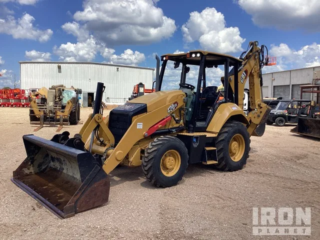 2023 Caterpillar 420XE