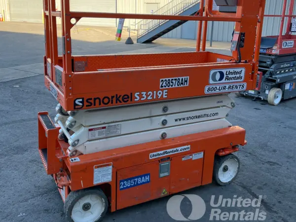 2019 Snorkel S3219E