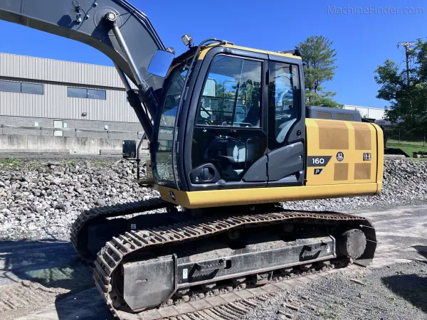 2024 John Deere P