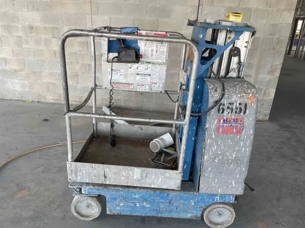 2006 Genie GR-12