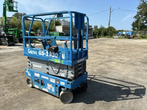 2017 Genie GS-1930