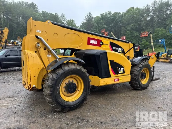 2016 Caterpillar TH1255D