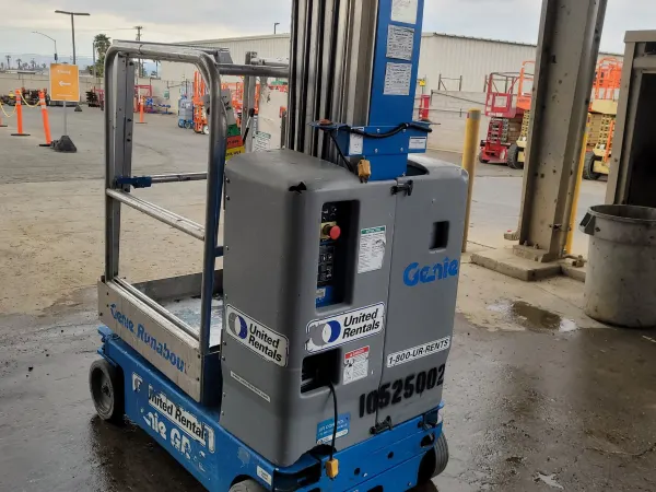 2016 Genie GR-20 Self-Propelled One-Person