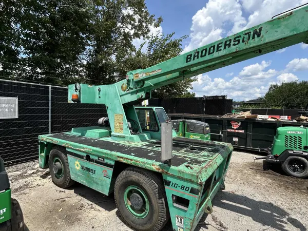 2012 Broderson IC-80-3G