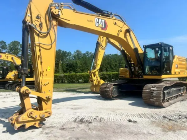 2025 Caterpillar 336-08