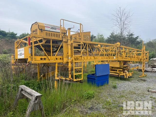 2014 Bid-Well 3600
