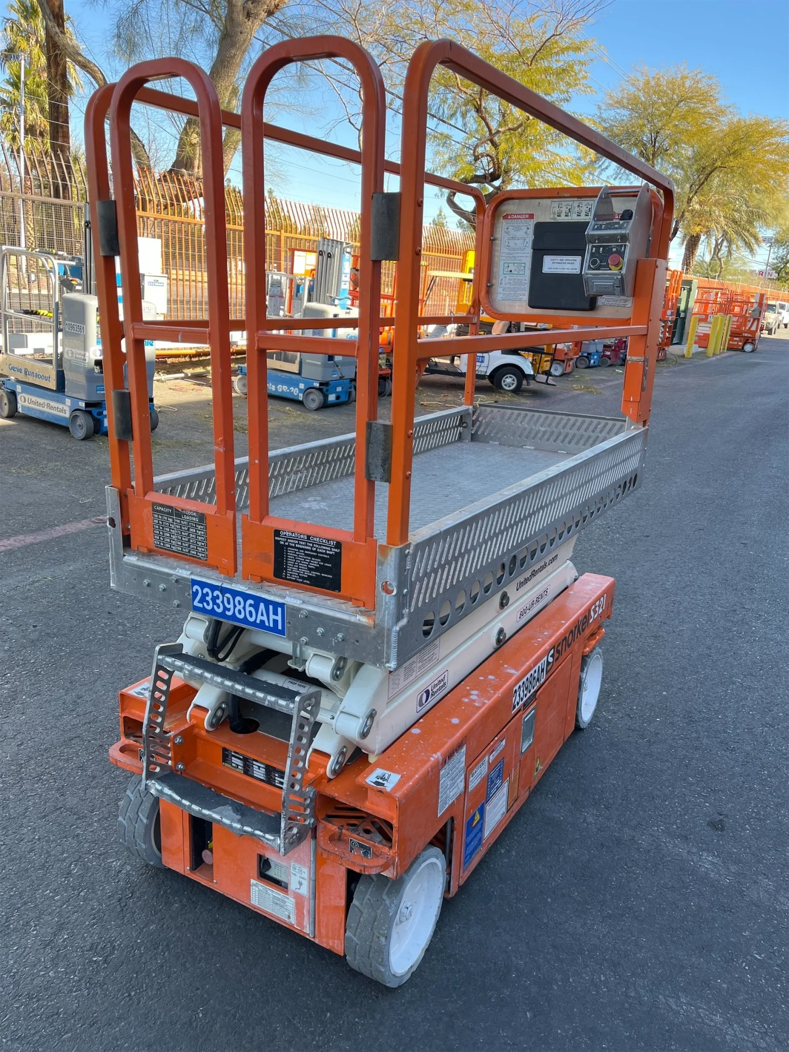 2019 Snorkel S3215L