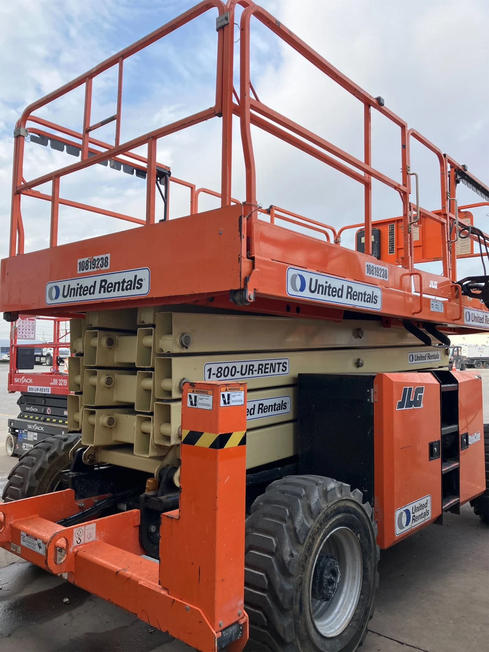 2018 JLG 430LRT Rough Terrain