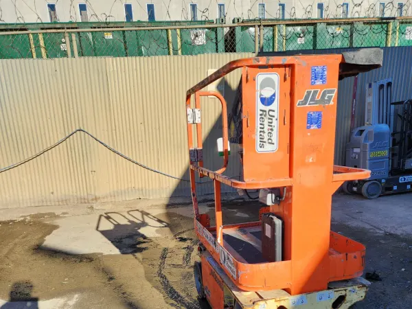 2016 JLG 1230ES Self-Propelled One-Person