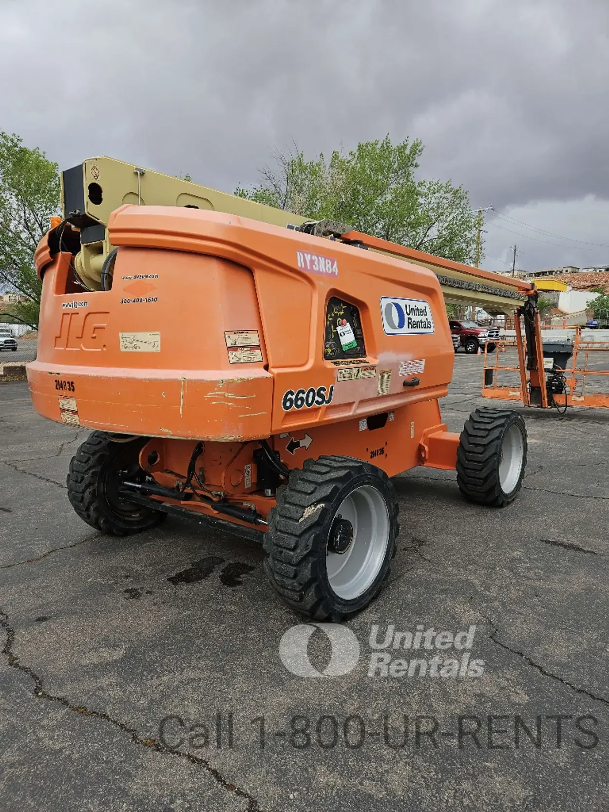 2018 JLG 660SJ