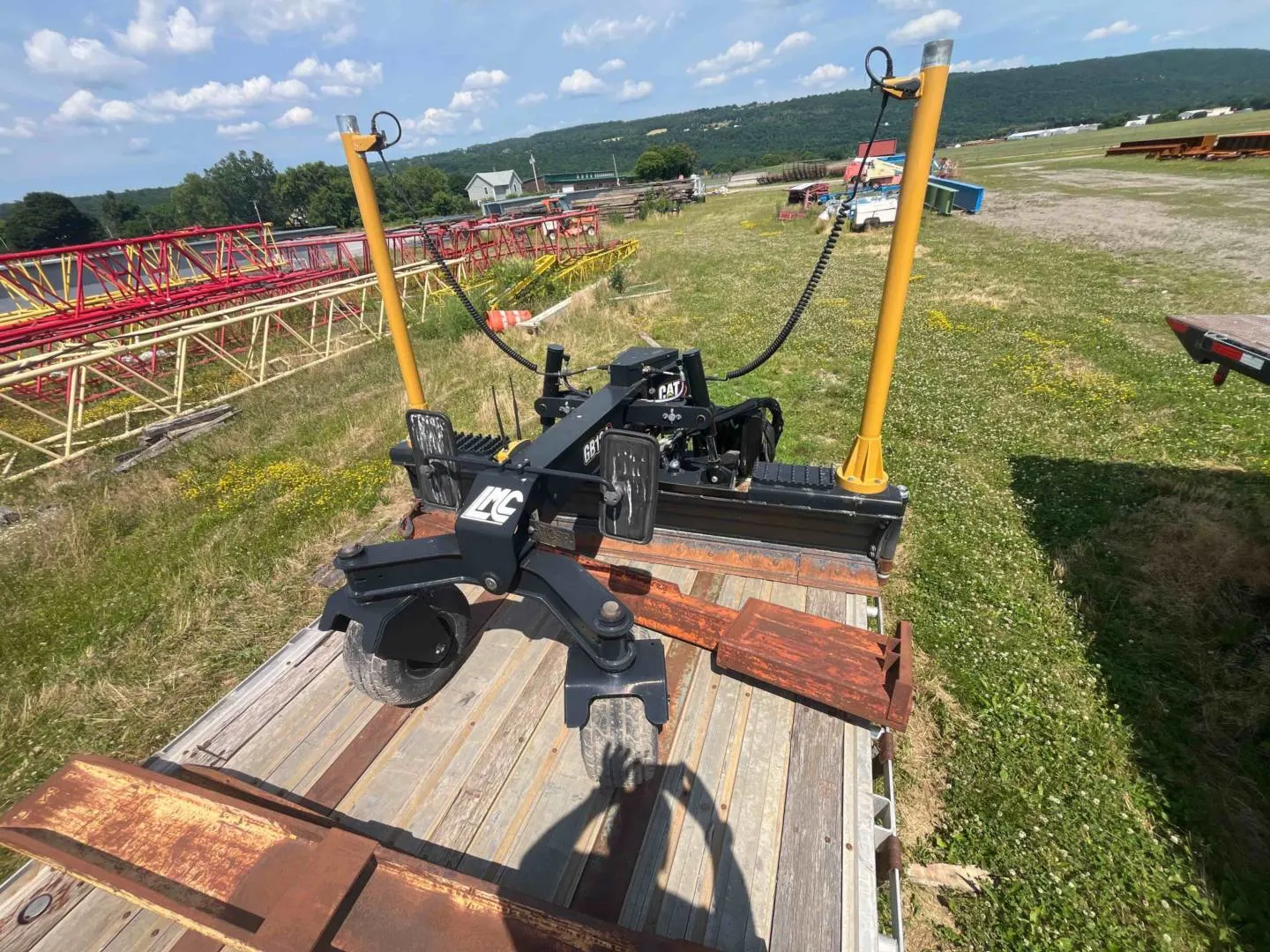 2021 Caterpillar GB124