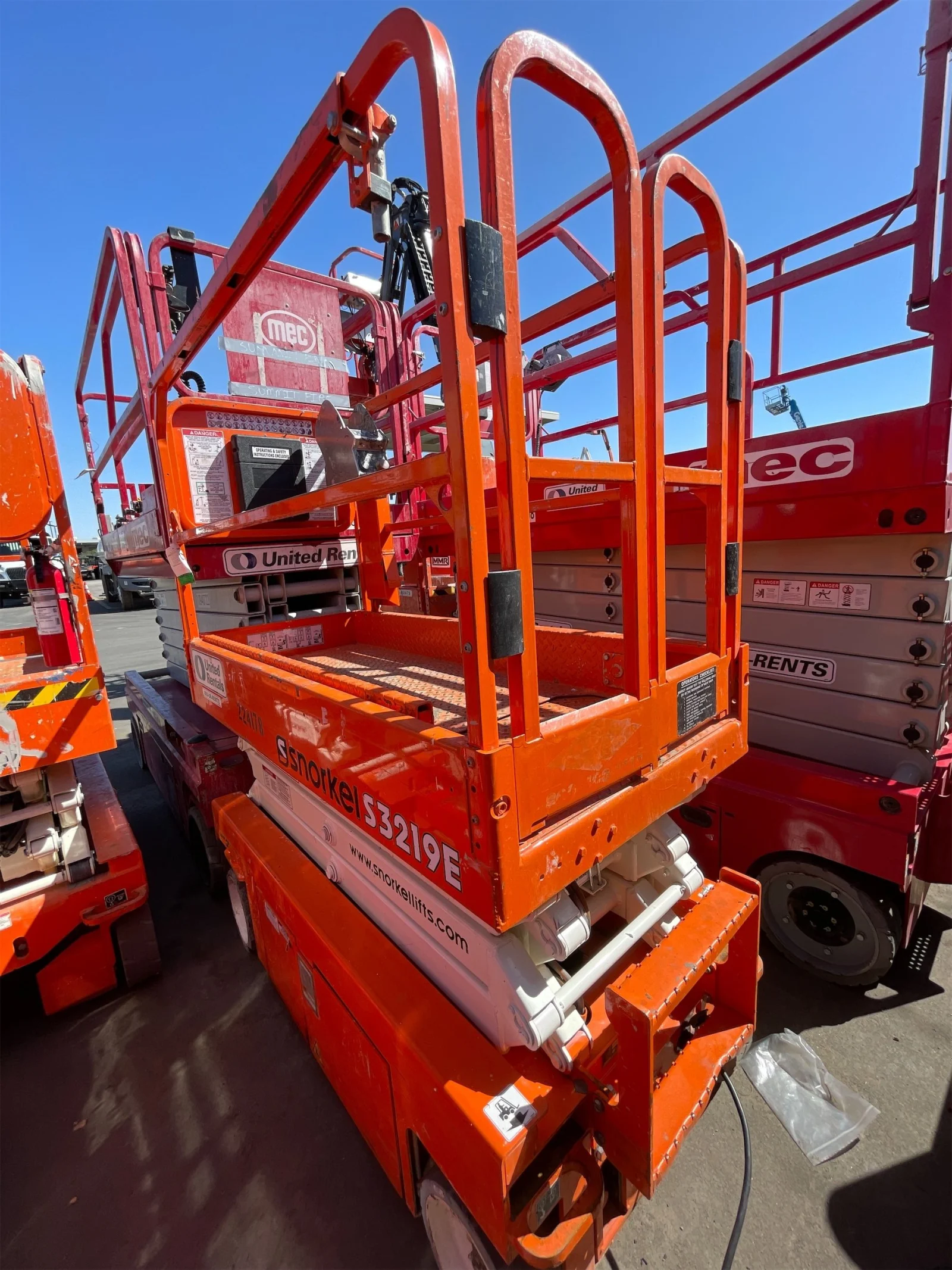 2019 Snorkel S3219E