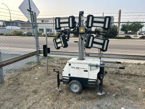 2018 Magnum (Generac) PLT240