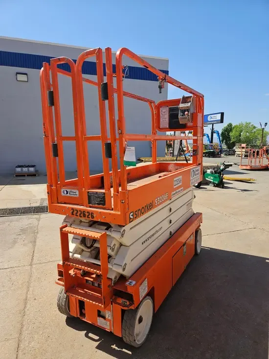2019 Snorkel S3226E