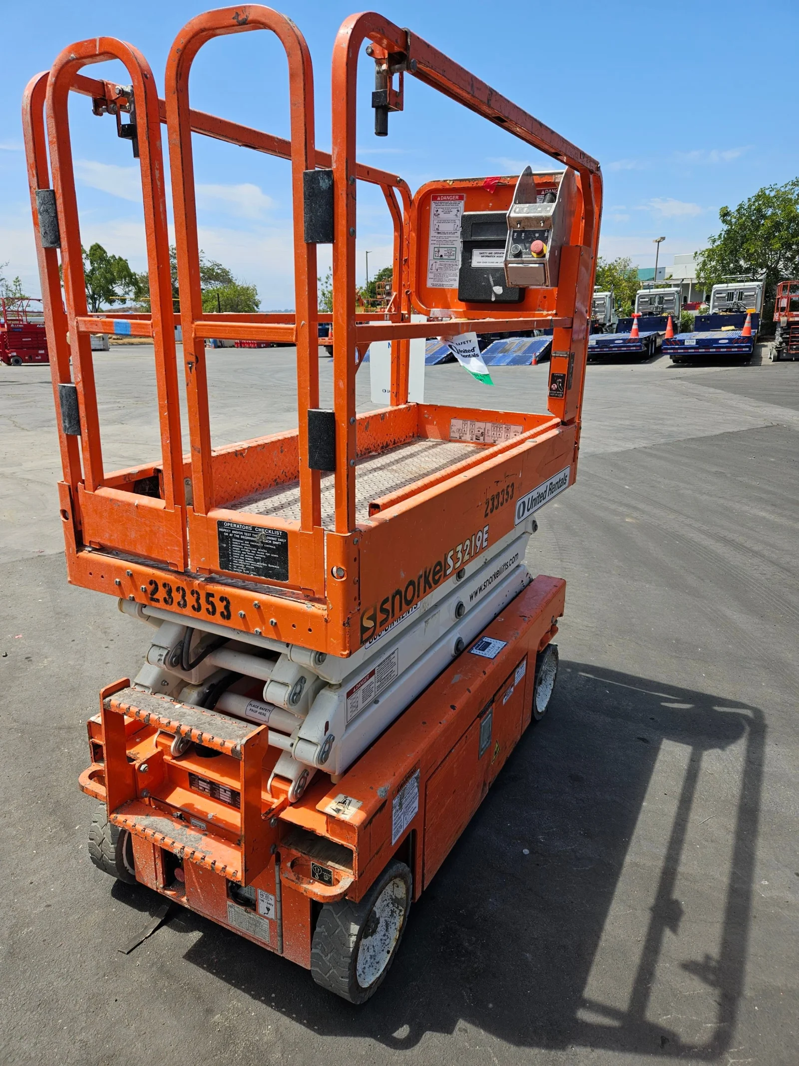 2019 Snorkel S3219E
