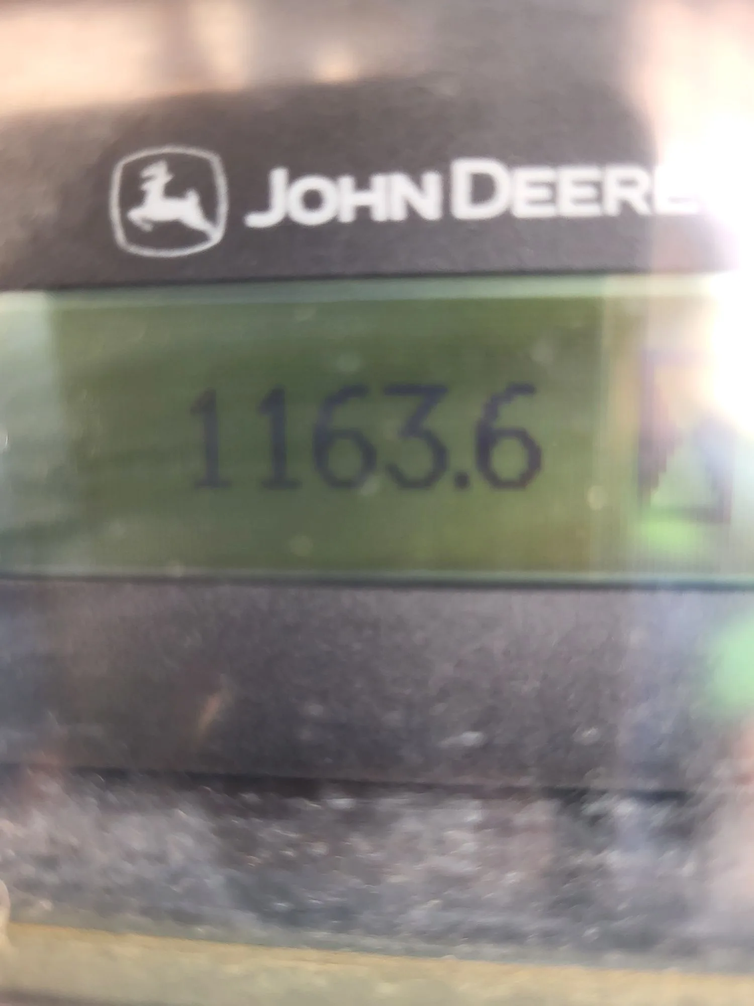 2018 John Deere 325G