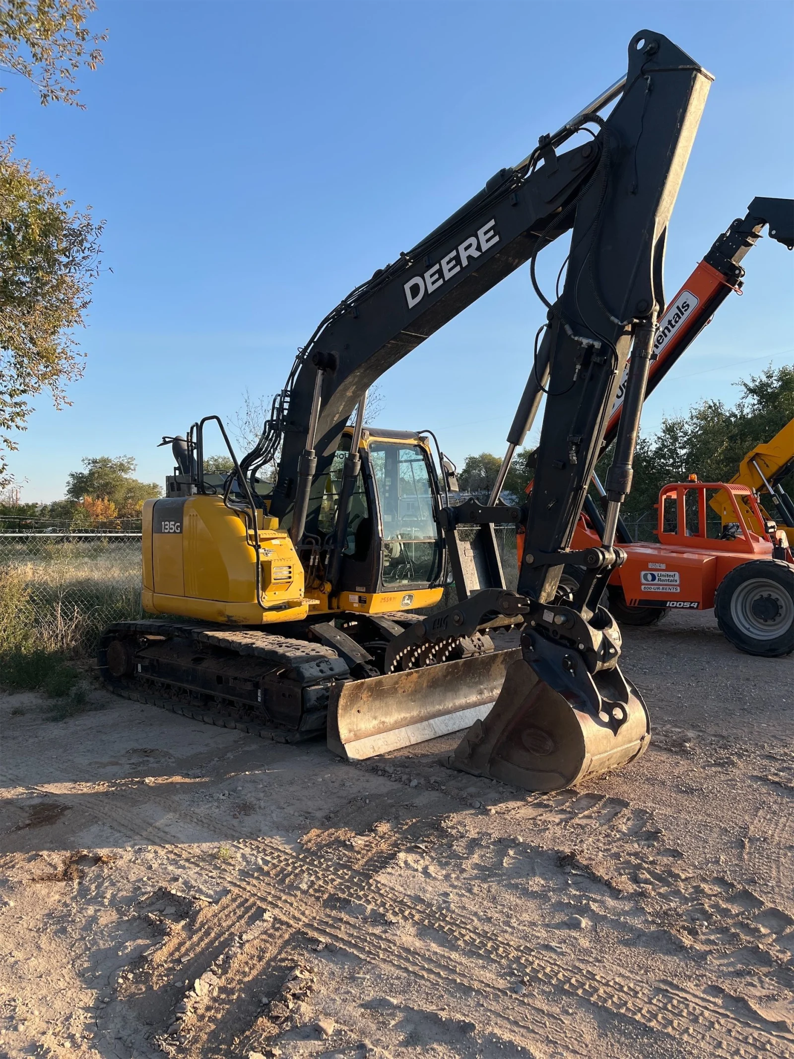 2020 John Deere 135G