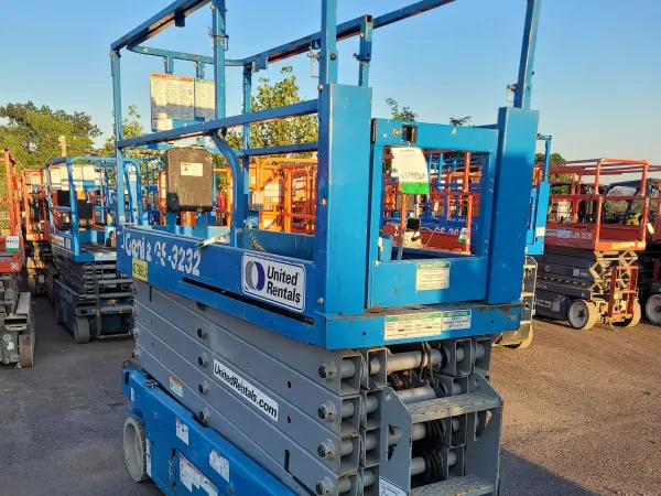2017 Genie GS-3232