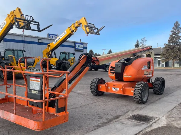 2017 JLG 600AJ Articulating