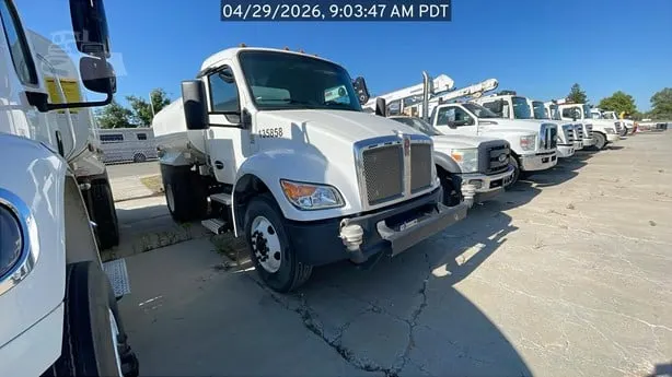 2025 Kenworth T280
