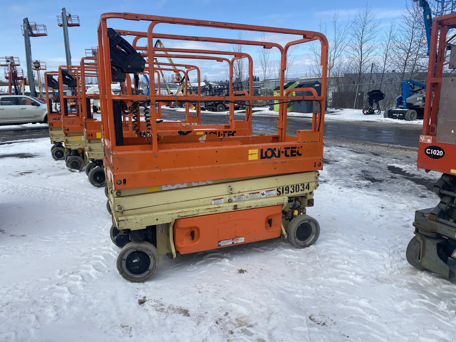 2015 JLG 1930ES