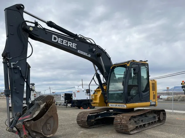 2019 John Deere 135G