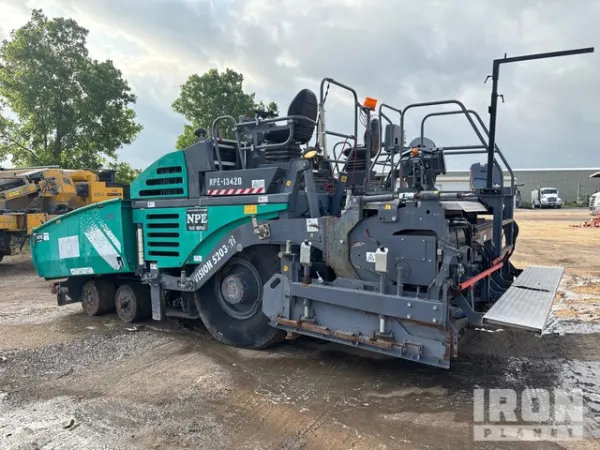 2013 Vogele Vision 5203-2I