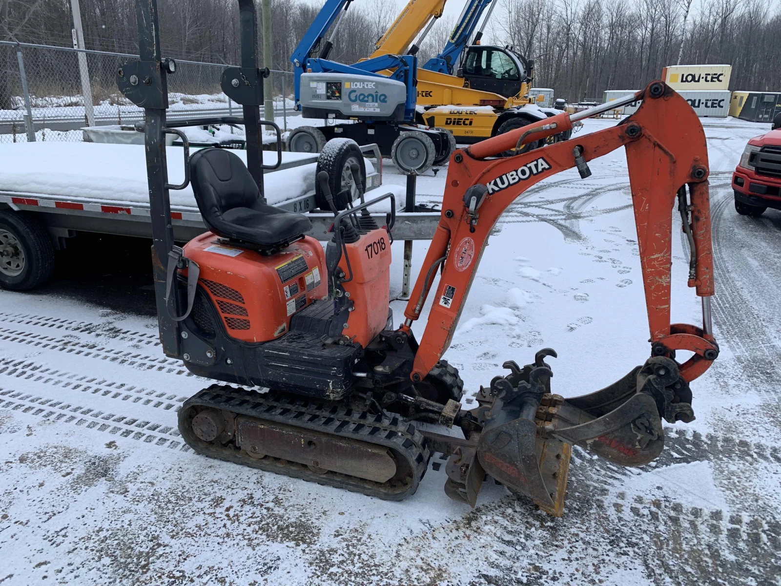 2020 Kubota K008-3