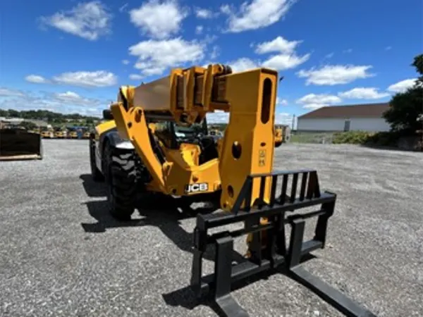 2024 JCB 510-56