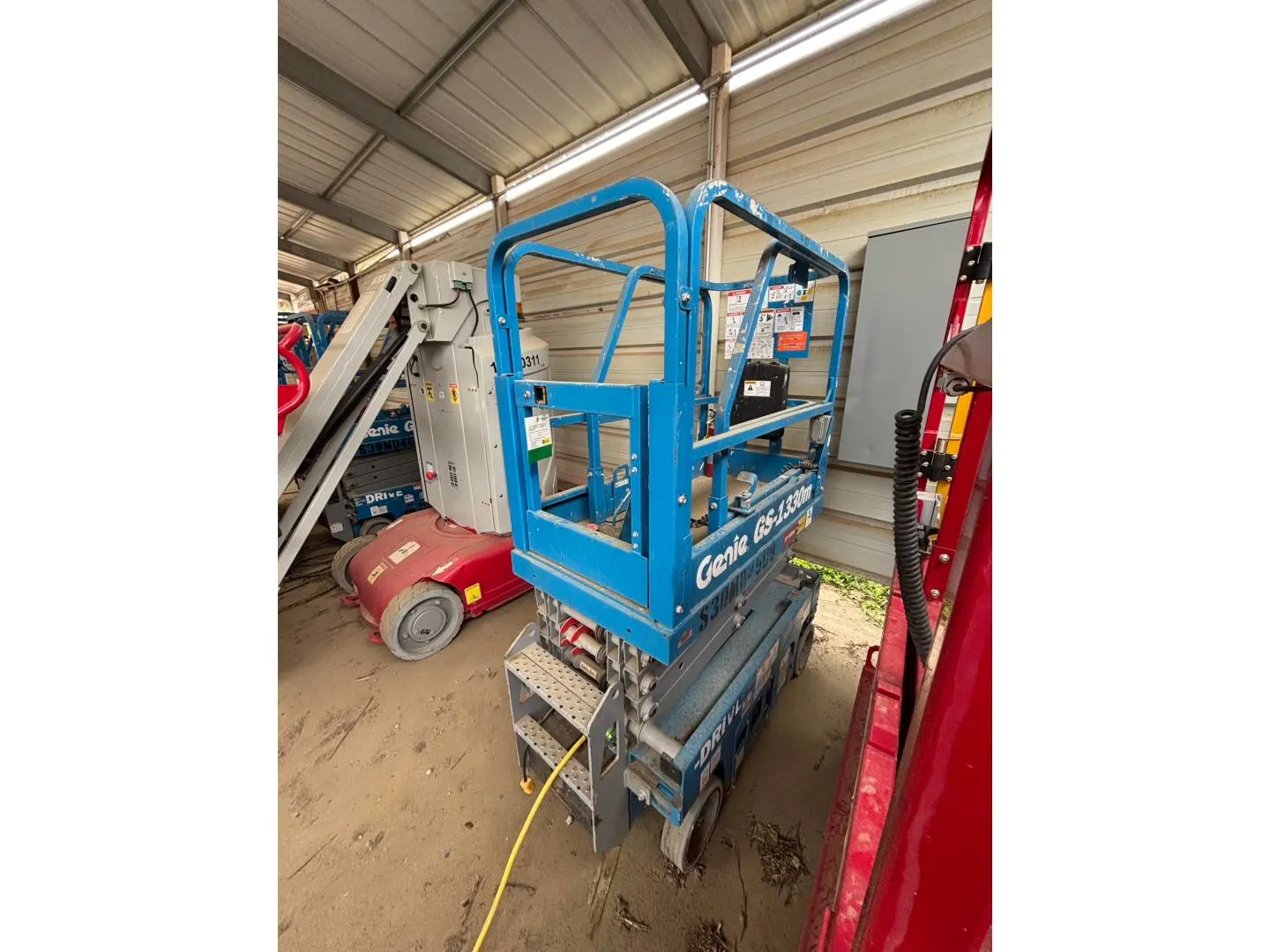 2021 GENIE INDUSTRIES 1330E