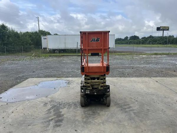 2018 JLG 1930ES