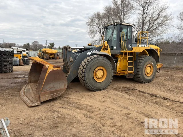 2007 John Deere 844J