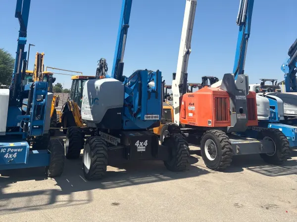 2017 Genie Z-62/40J Articulating