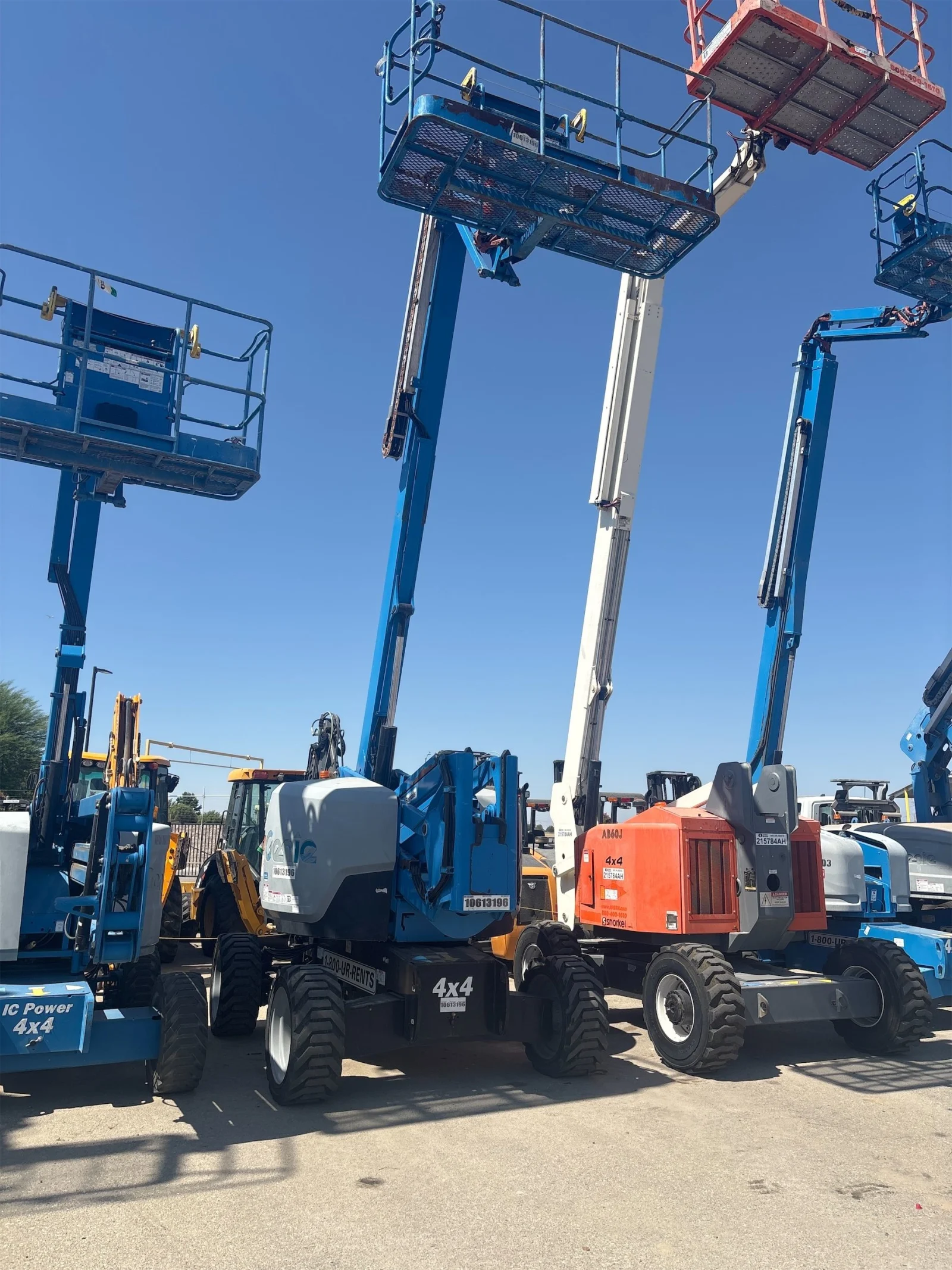 2017 Genie Z-62/40J Articulating