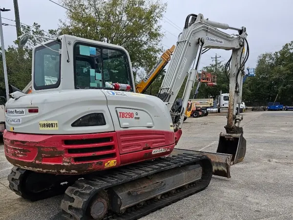 2019 Takeuchi TB290C