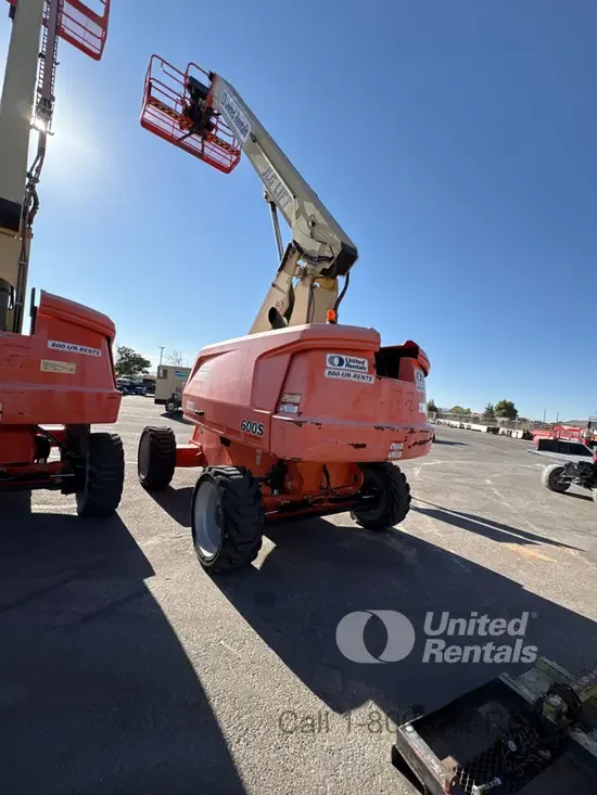 2018 JLG 600S