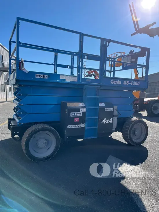 2017 Genie GS-4390 RT Rough Terrain