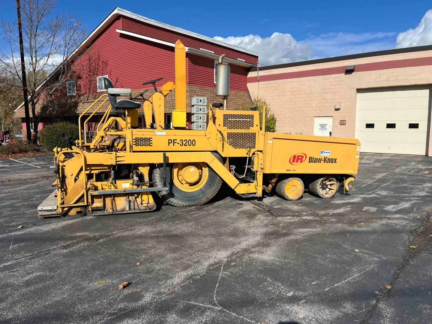 1999 BLAW KNOX / INGERSOLL-RAND PF3200
