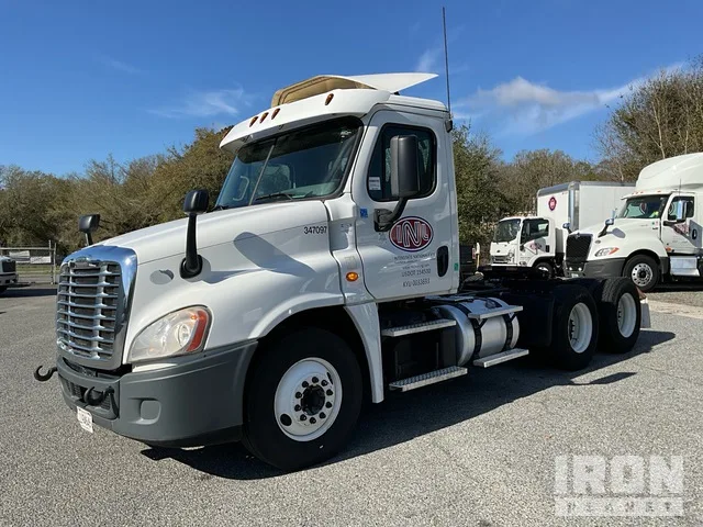 2017 Freightliner Cascadia 125