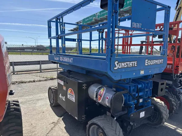 2014 Genie GS-2669 RT