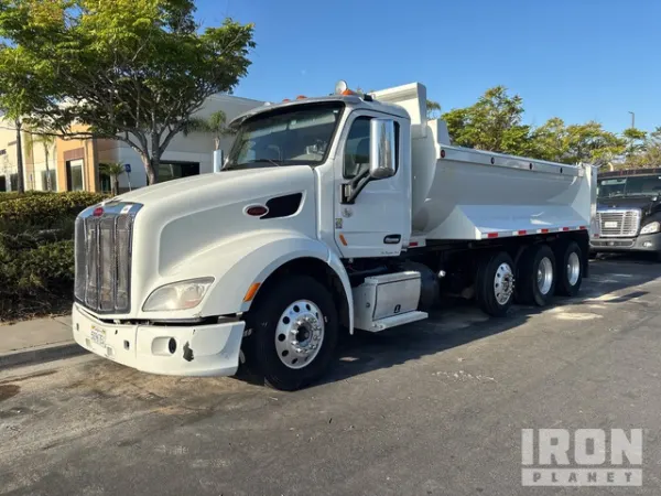 2020 Peterbilt 579