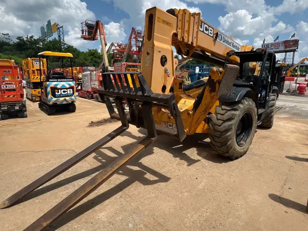2018 JCB 510-56
