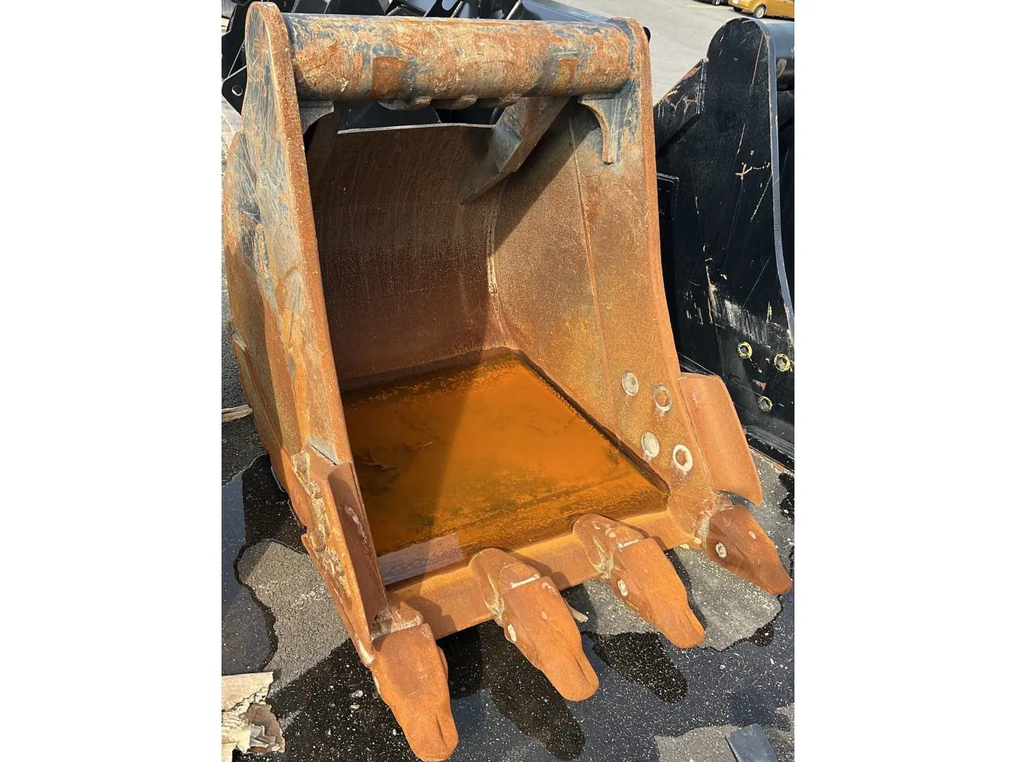 2021 Caterpillar M313D-M318F 36INCH HEAVY DUTY BUCKET