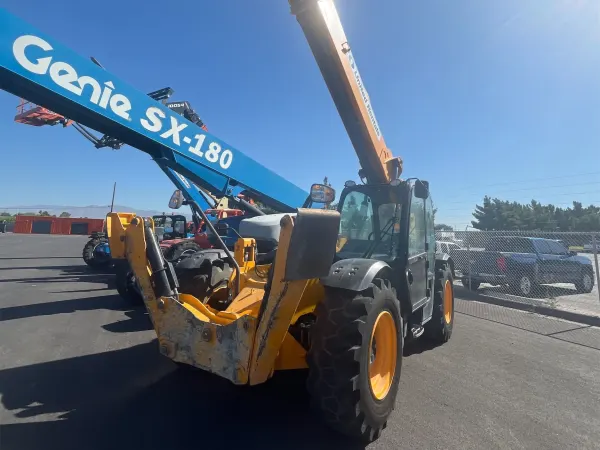 2019 JCB 512-56