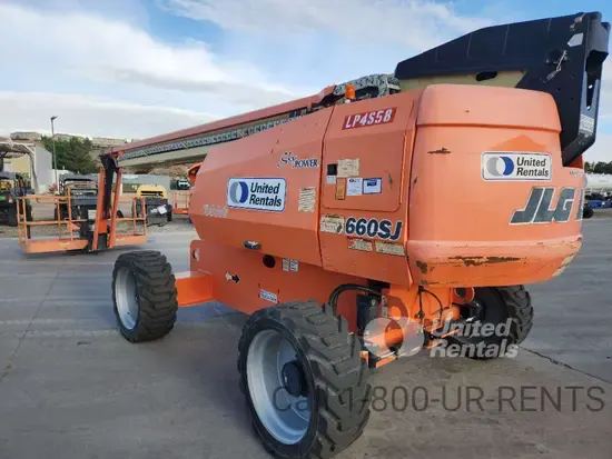 2017 JLG 660SJ