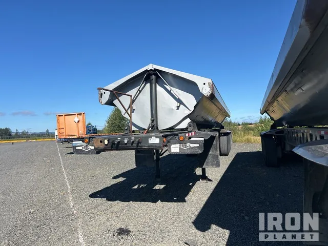2004 Trail King TK60SSD-484